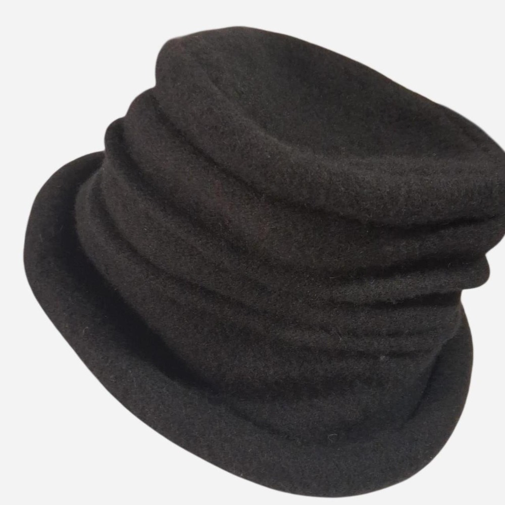 Womens Black wool bucket hat very soft great for fall or winter